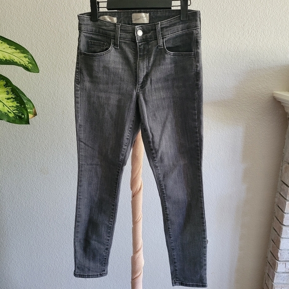 Universal Thread Skinny Jeans - Picture 1 of 7